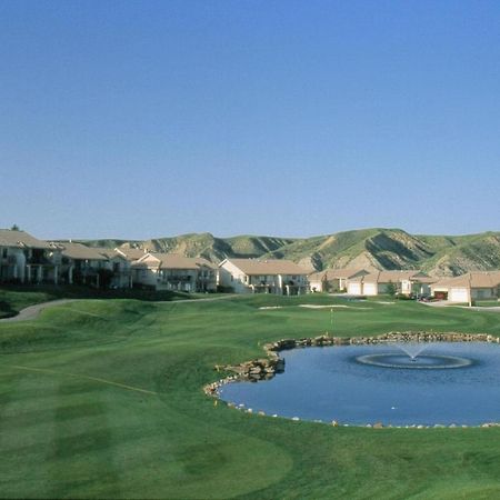 Paradise Canyon Golf Resort, Signature Walkout Condo 380 Lethbridge Exterior photo